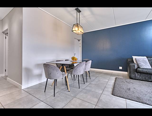 3 BEDROOM APARTMENT FOR SALE IN WATERFALL